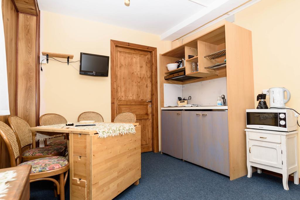 Hotel Genzianella Champoluc Extérieur photo