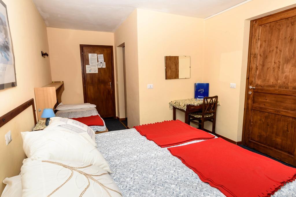 Hotel Genzianella Champoluc Extérieur photo