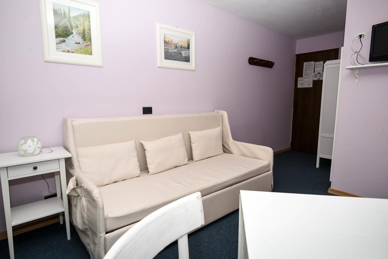 Hotel Genzianella Champoluc Extérieur photo