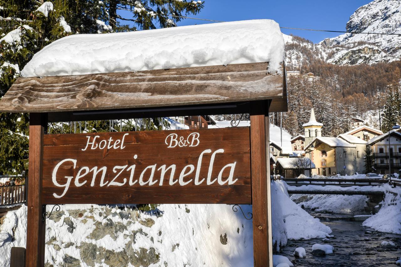 Hotel Genzianella Champoluc Extérieur photo